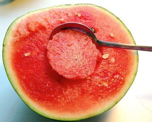 小七吃不饱吃瓜,从吃不饱到吃瓜的奇妙旅程