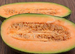 隔夜开的哈密瓜可以吃不,安全食用指南与保存技巧” 第2张 隔夜开的哈密瓜可以吃不,安全食用指南与保存技巧” 第2张