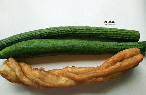 女人吃绿瓜,女性养生新宠，健康美味两不误