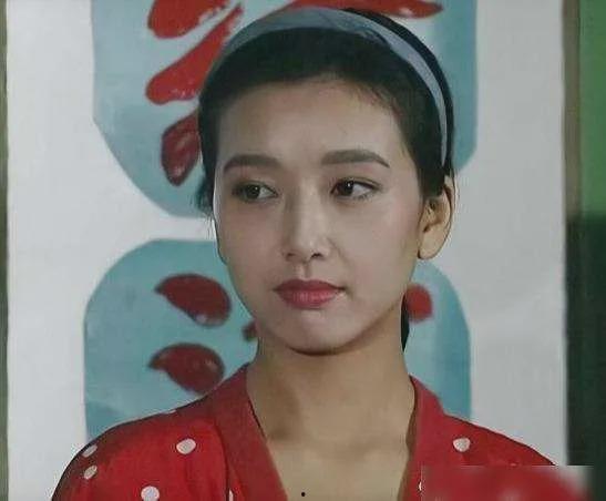小梨涡吃瓜,揭秘娱乐圈幕后故事